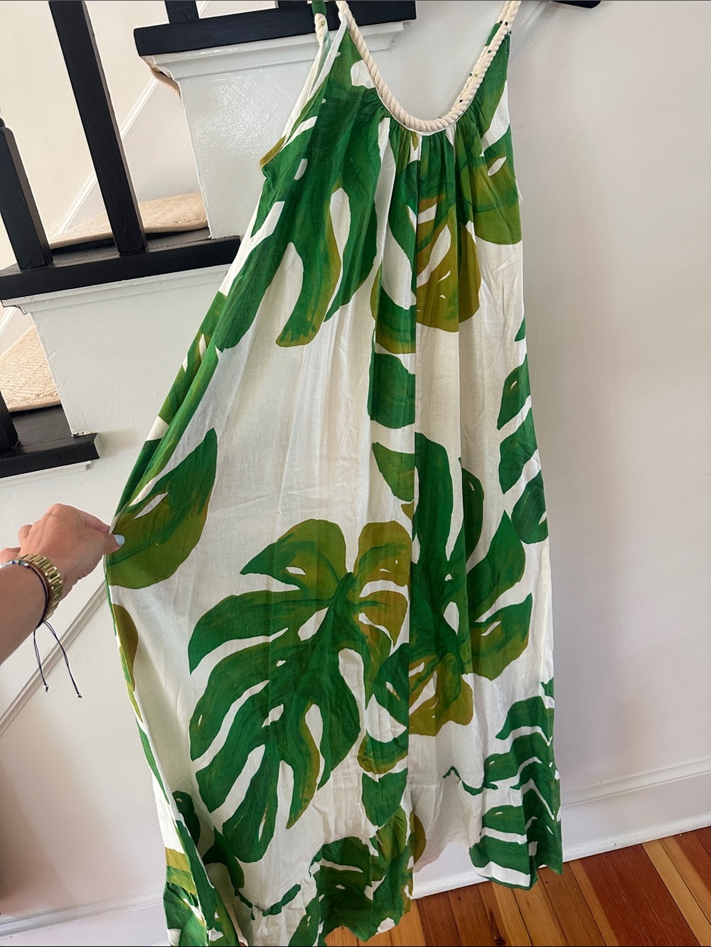 NWOT- FARM Rio White Monstera Maxi Dress with Green Leaf Print - Picture 2 of 4